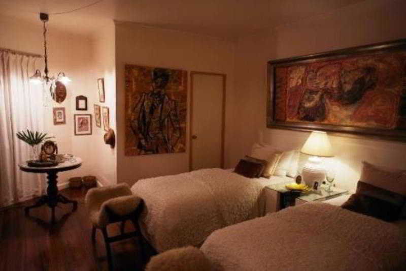 Casa Amapola Manila Bed and Breakfast Taguig Buitenkant foto