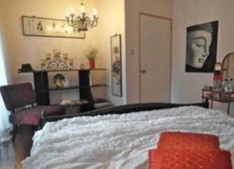 Casa Amapola Manila Bed and Breakfast Taguig Buitenkant foto