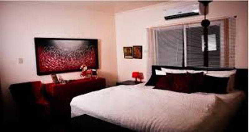 Casa Amapola Manila Bed and Breakfast Taguig Buitenkant foto